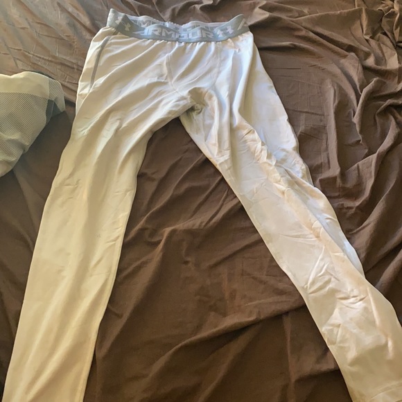 Cold gear - Picture 2 of 5